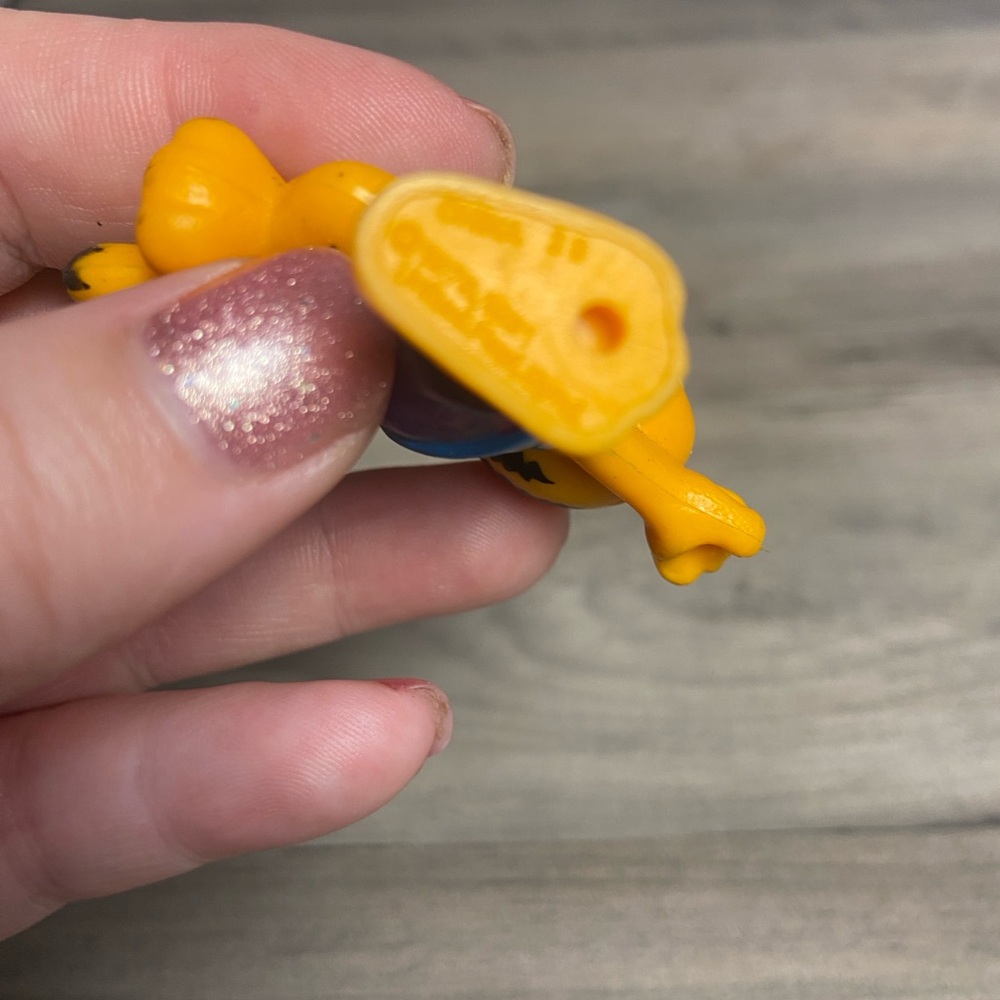 VINTAGE GARFIELD FIGURE FIGURINE TOY 1978 1981‎ VINYL 2" COLLECTIBLE UNITED FEAT - Picture 6 of 9